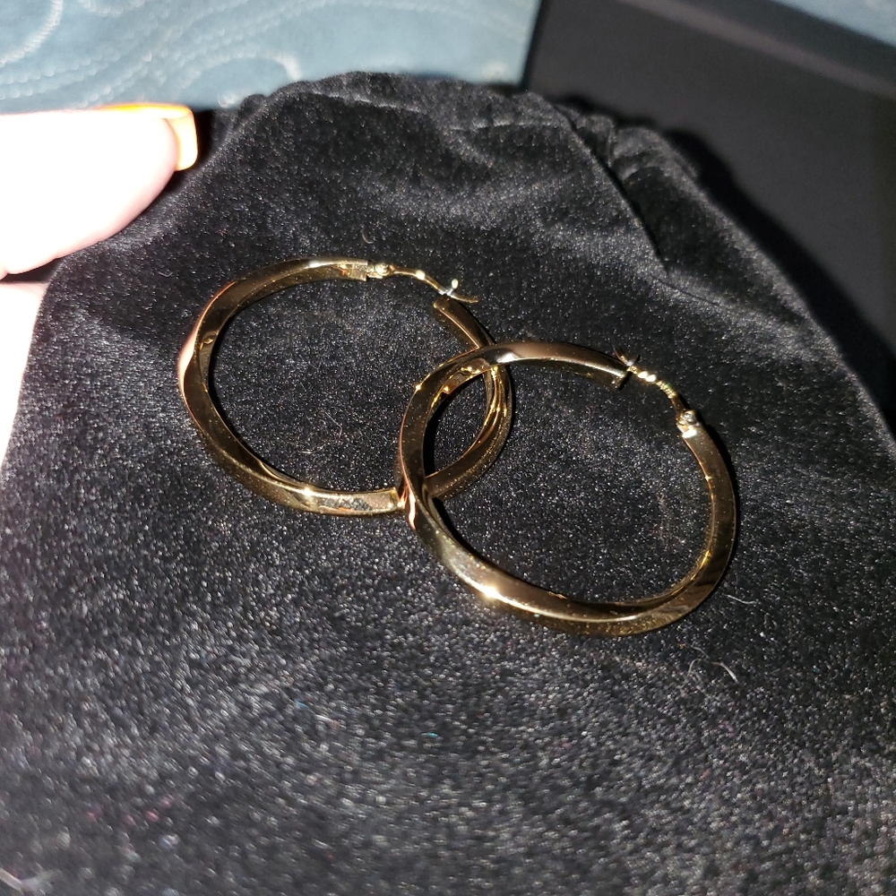 Twisted Hoops - Picture 7 of 7